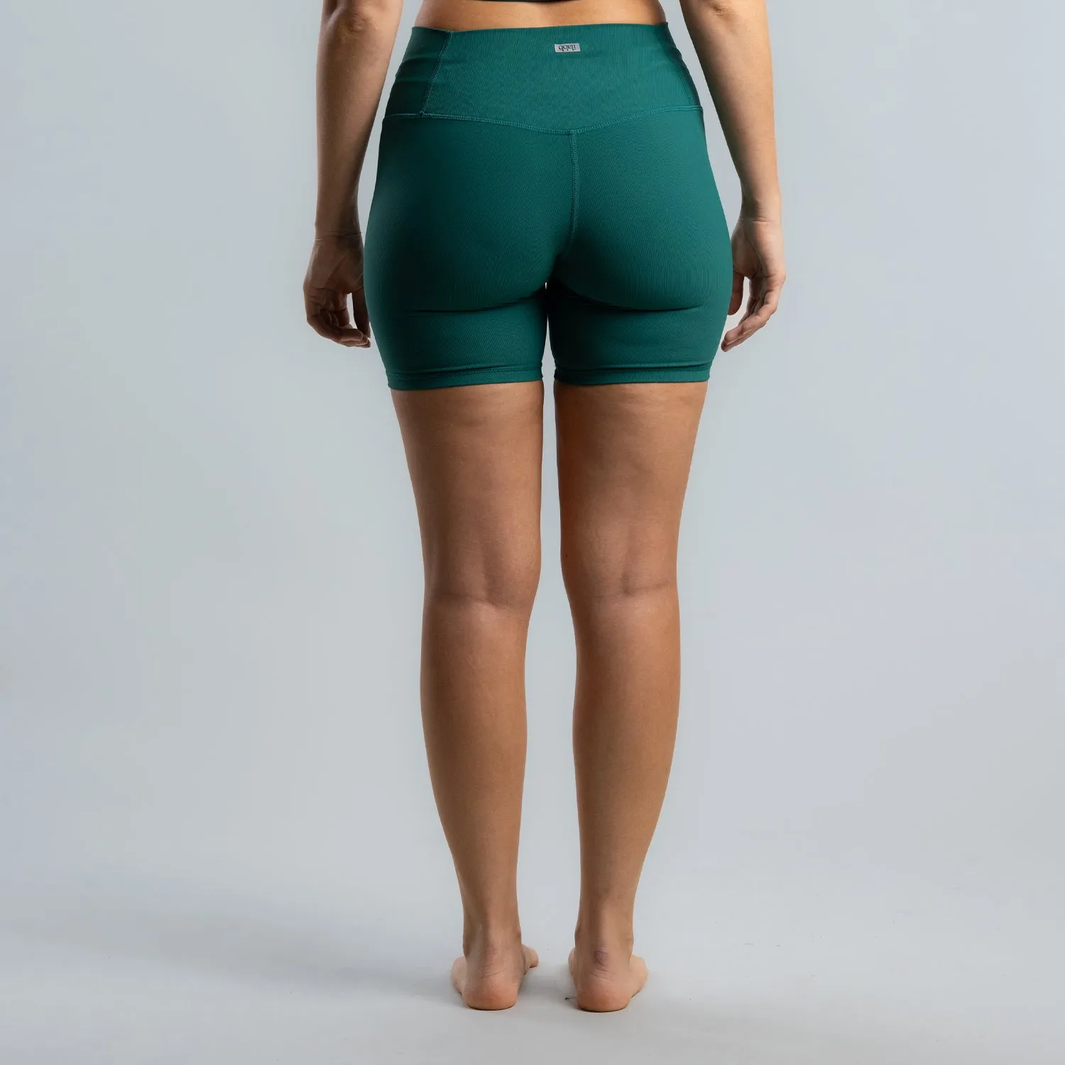 Agile 6" Mid-Short - Women's RACING GREEN