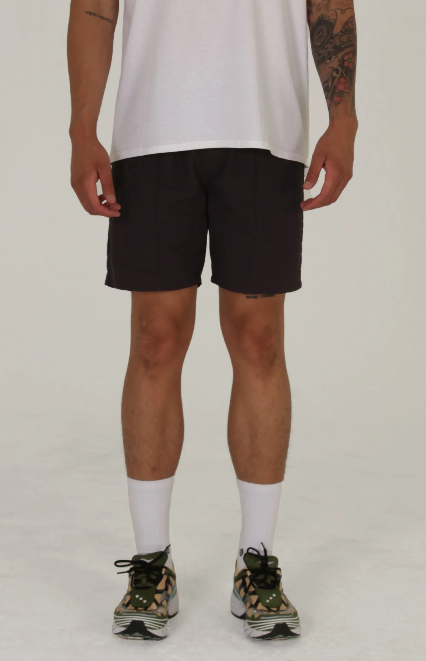 Benson Carpenter Short | Black