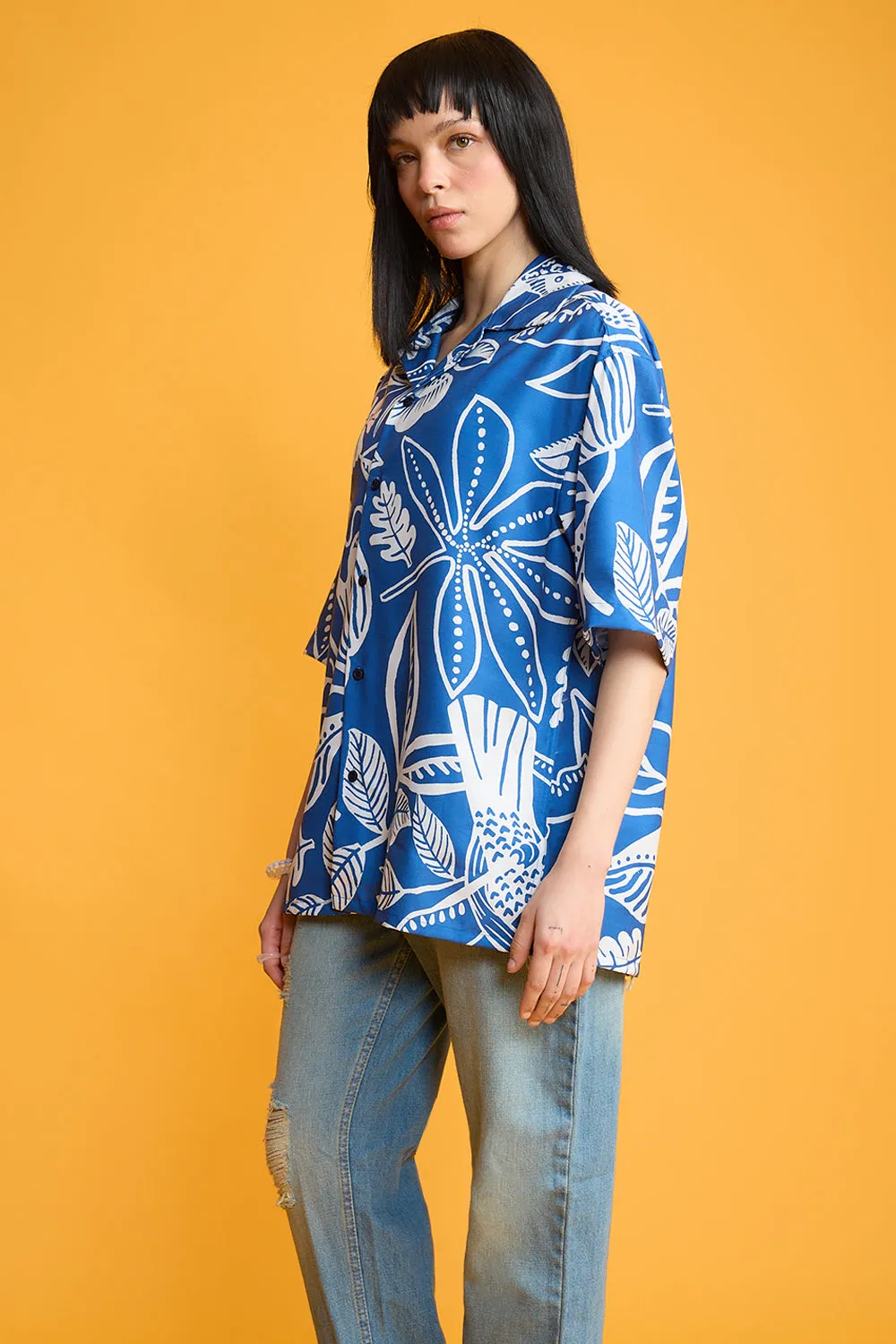 Blue Flower Print Women's Resort Shirt