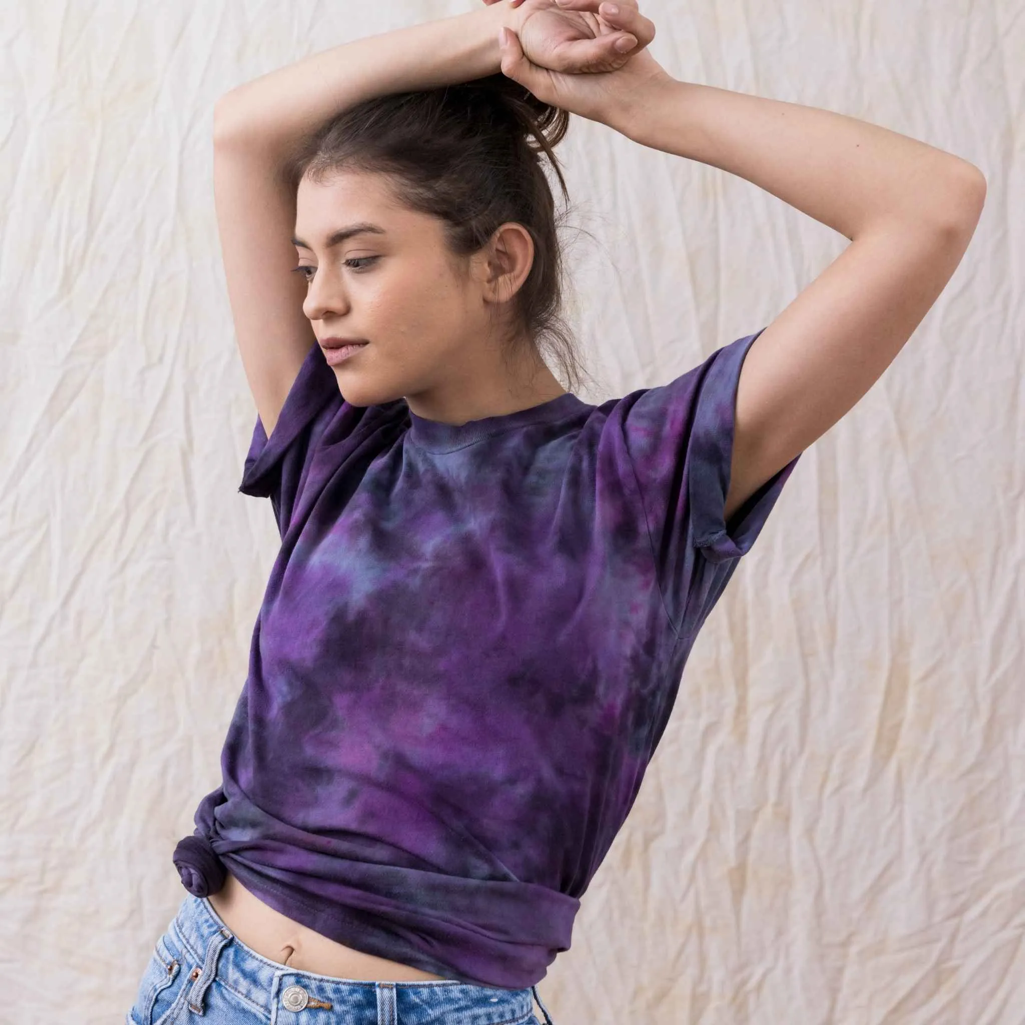 Purple dark grey tie dye pattern tee shirt funky one of a kind style