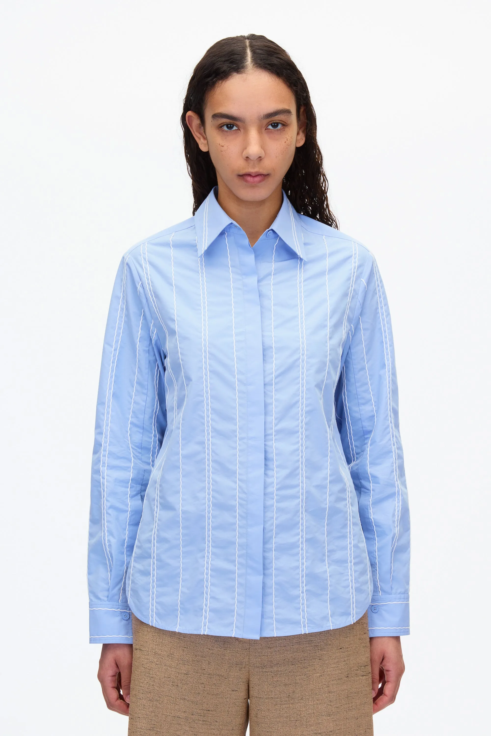 Relax Fit Poplin Shirt with Wave Embroidery