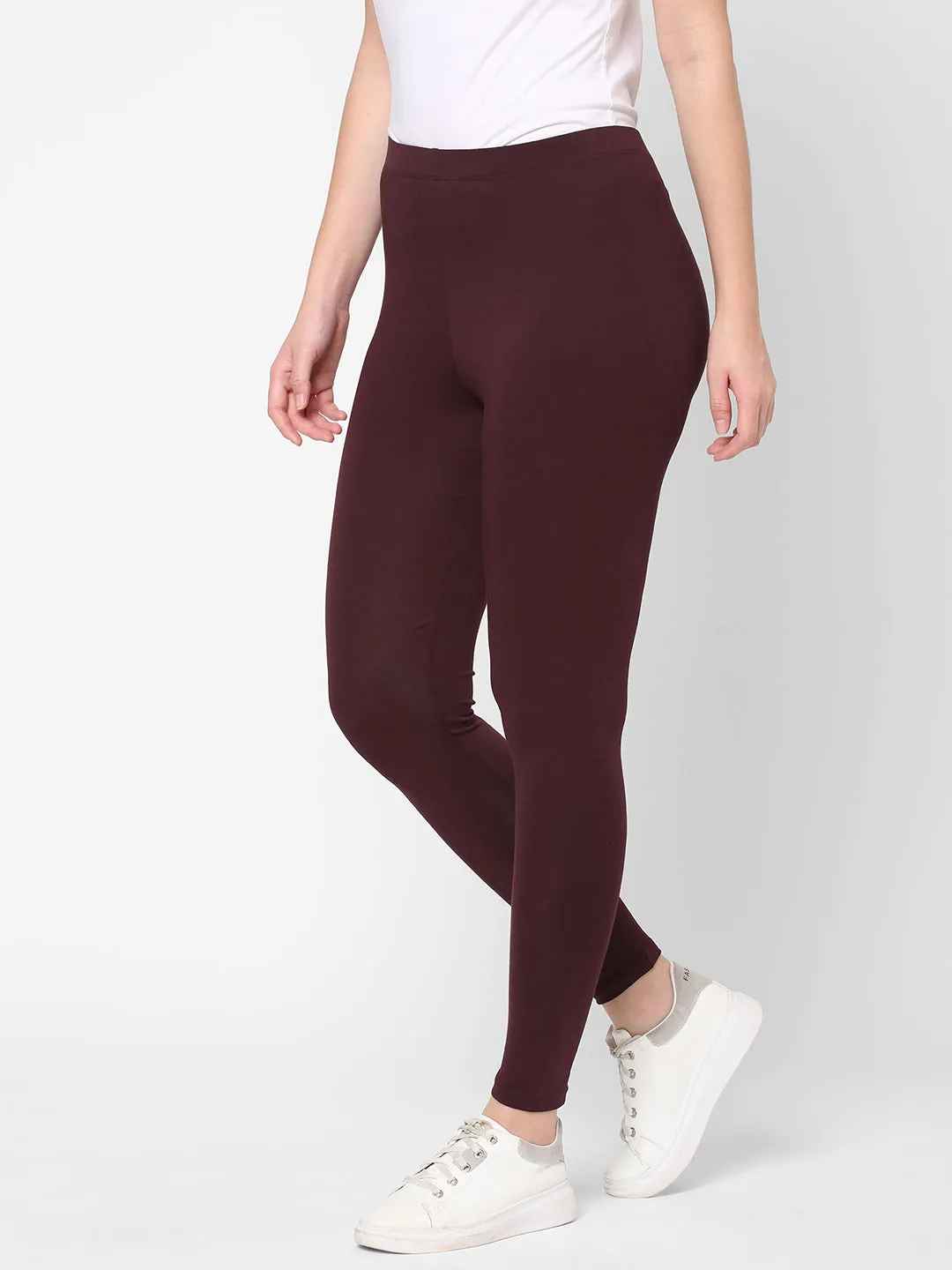 Women's Wine Cotton Elastane Slim Fit Knit Tights